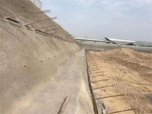 开原河道边坡加固